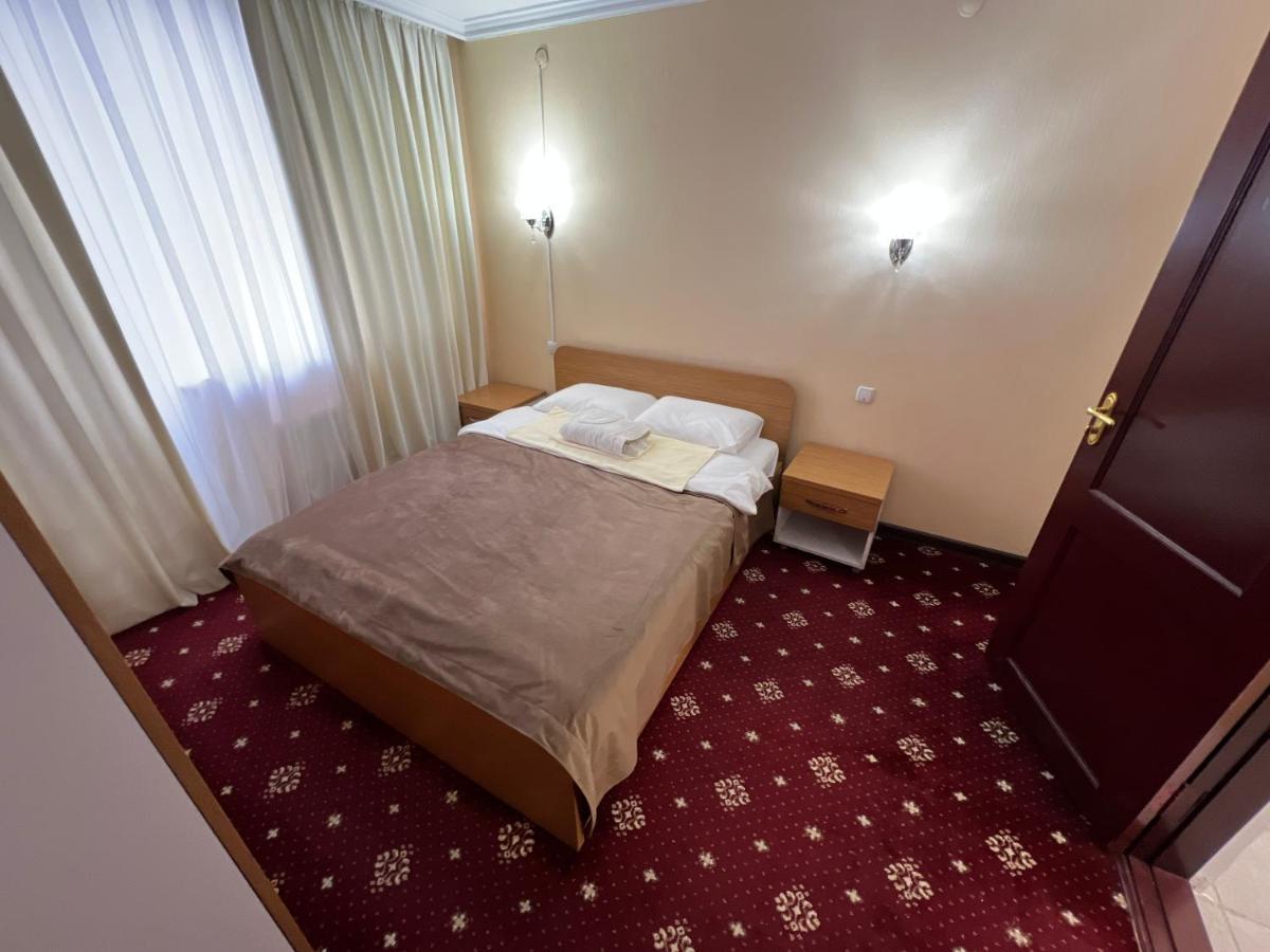 Yassy Hotel, Turkistan Εξωτερικό φωτογραφία