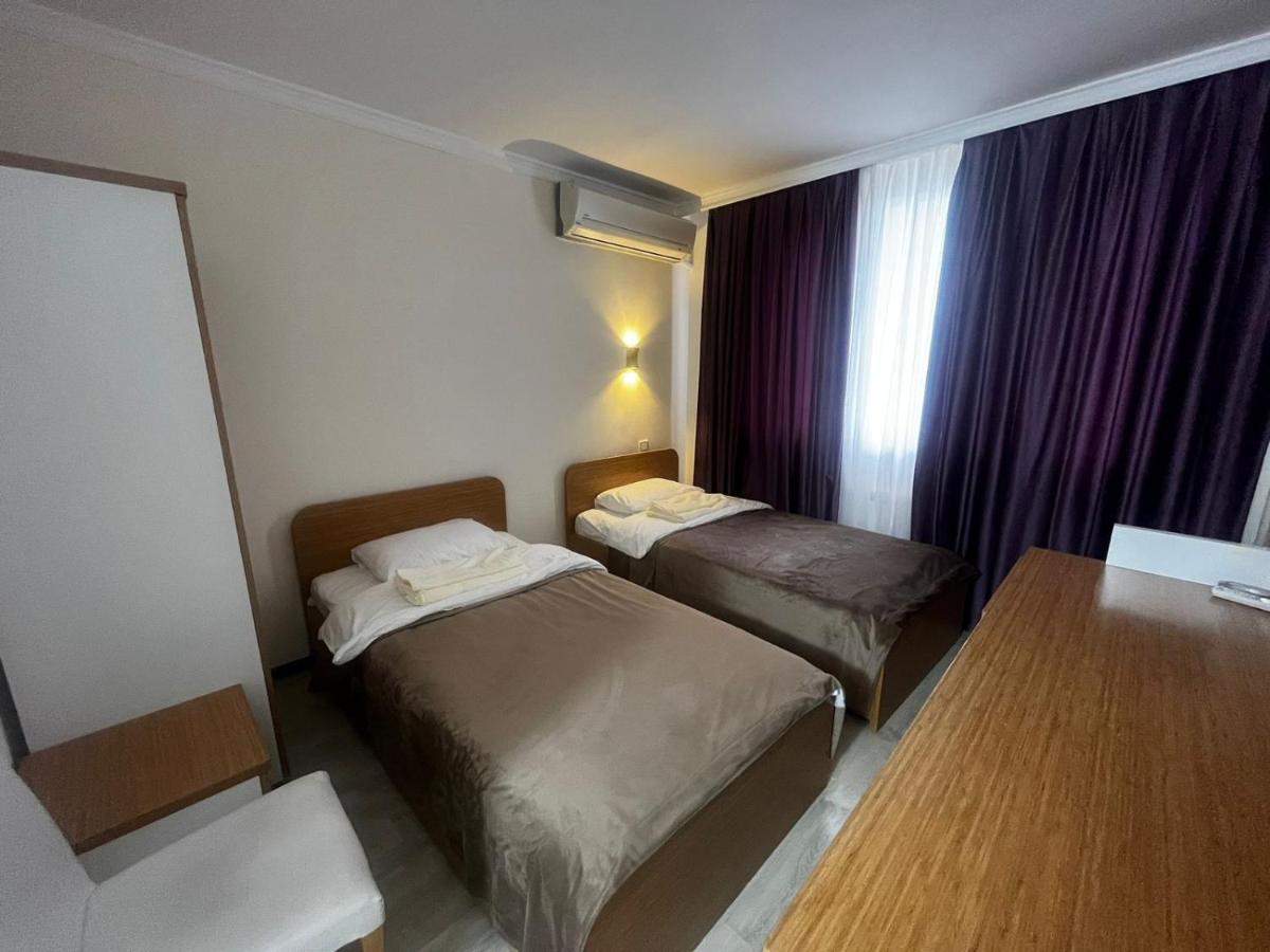 Yassy Hotel, Turkistan Εξωτερικό φωτογραφία